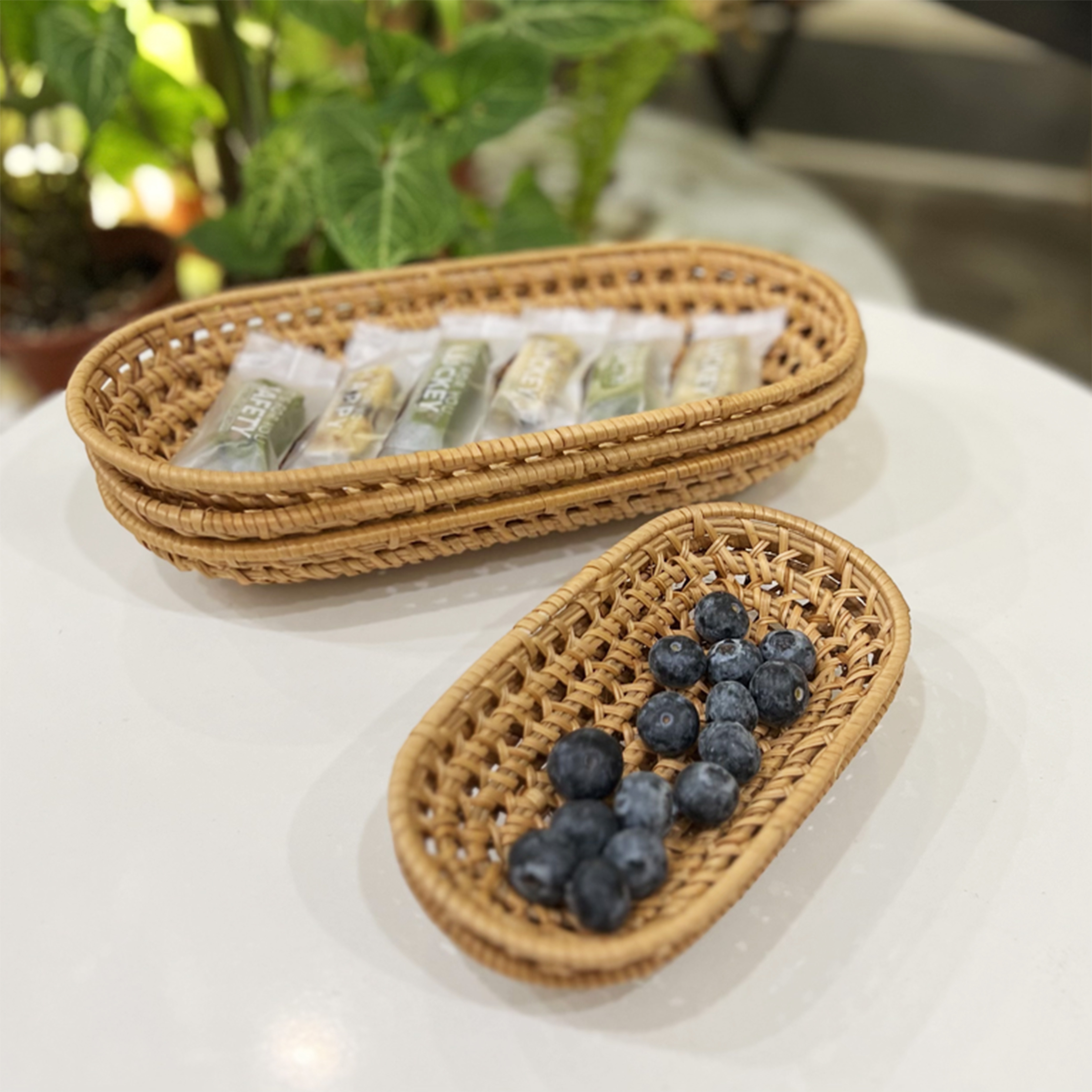 Khay mây URSPACE đựng trái cây, bánh kẹo, bánh mì, trang trí decor/ OVAL RATTAN TRAY