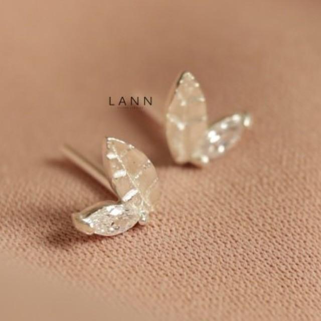 Khuyên 2 Lá Nhỏ 1 Đá S925 LANN