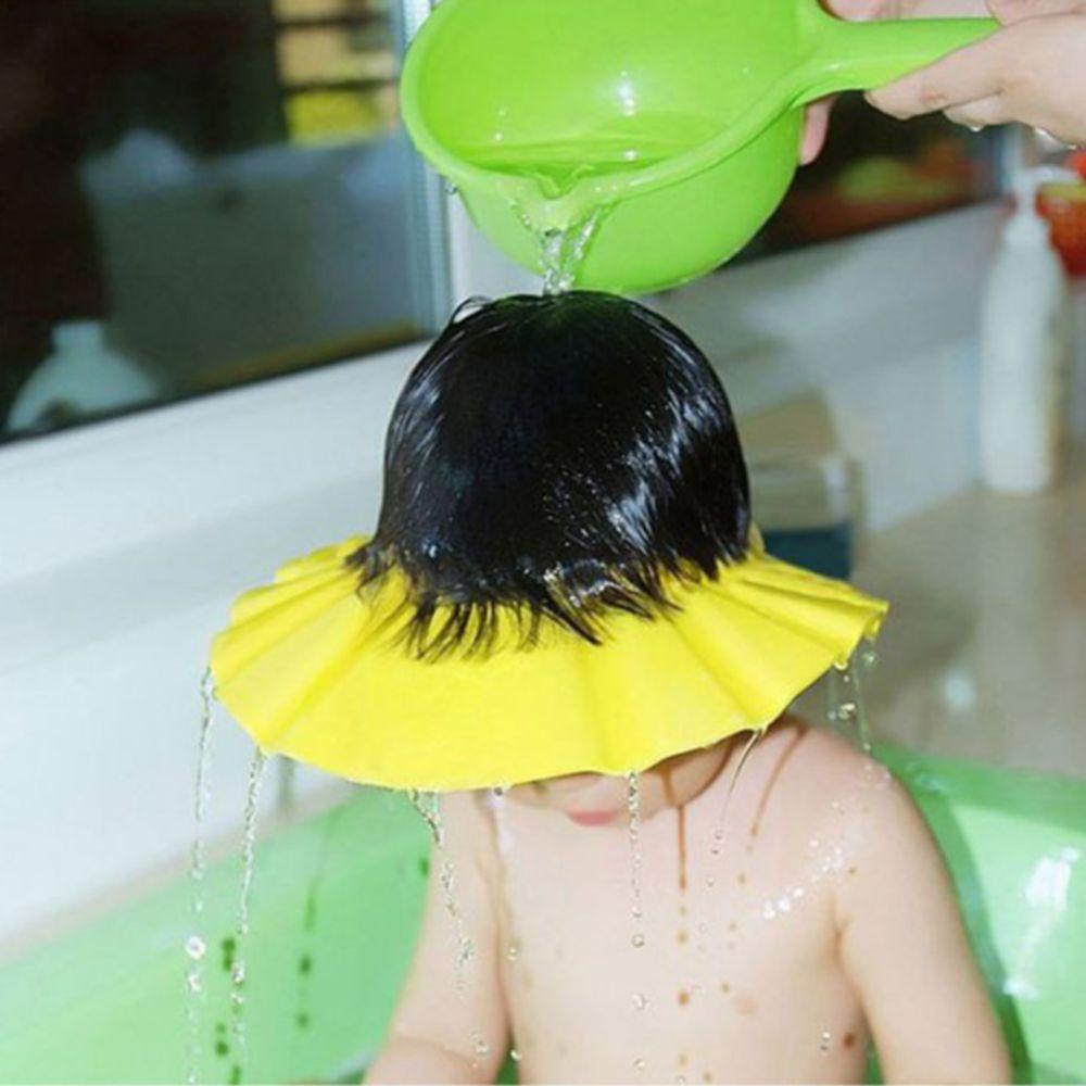 Mũ tắm gội đầu cho bé siêu tiện lợi, giúp bé tự tin hơn, thoải mái hơn khi tắm gội