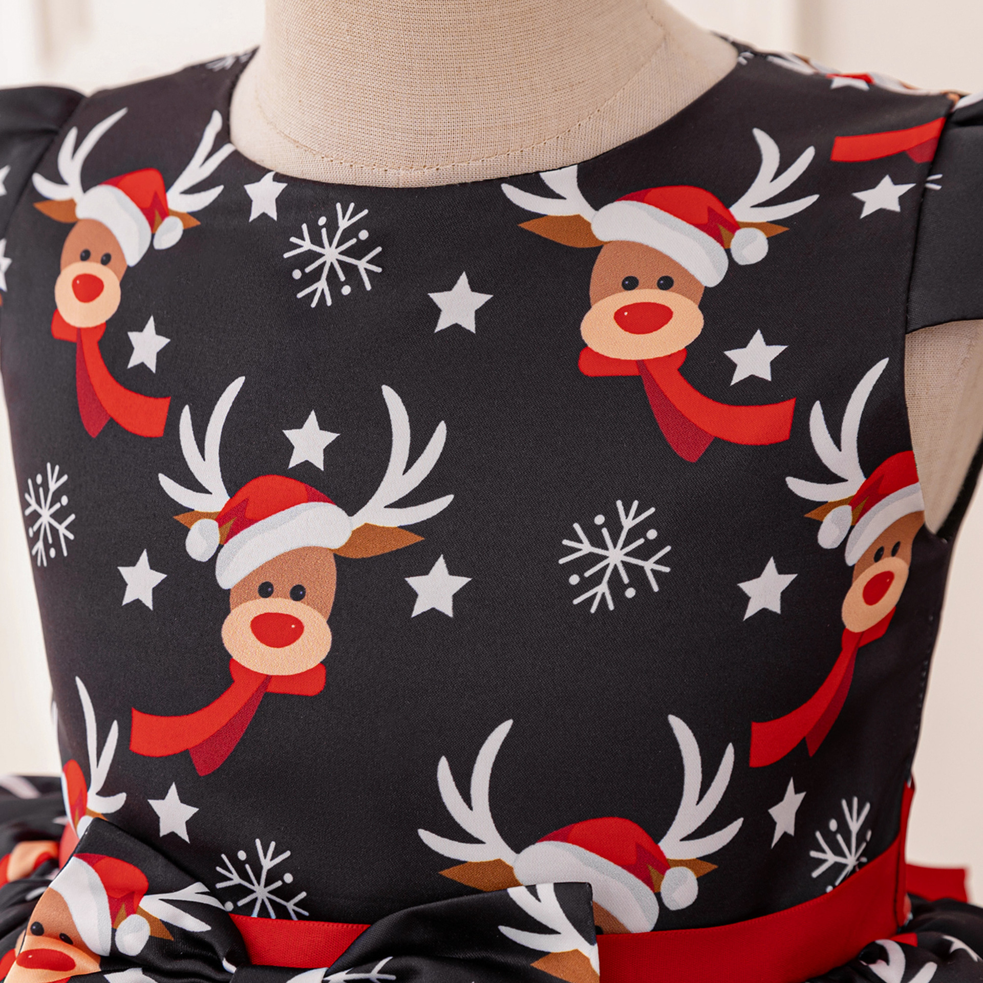 Đầm váy công chúa cho bé gái diện lễ tết noel giáng sinh năm mới