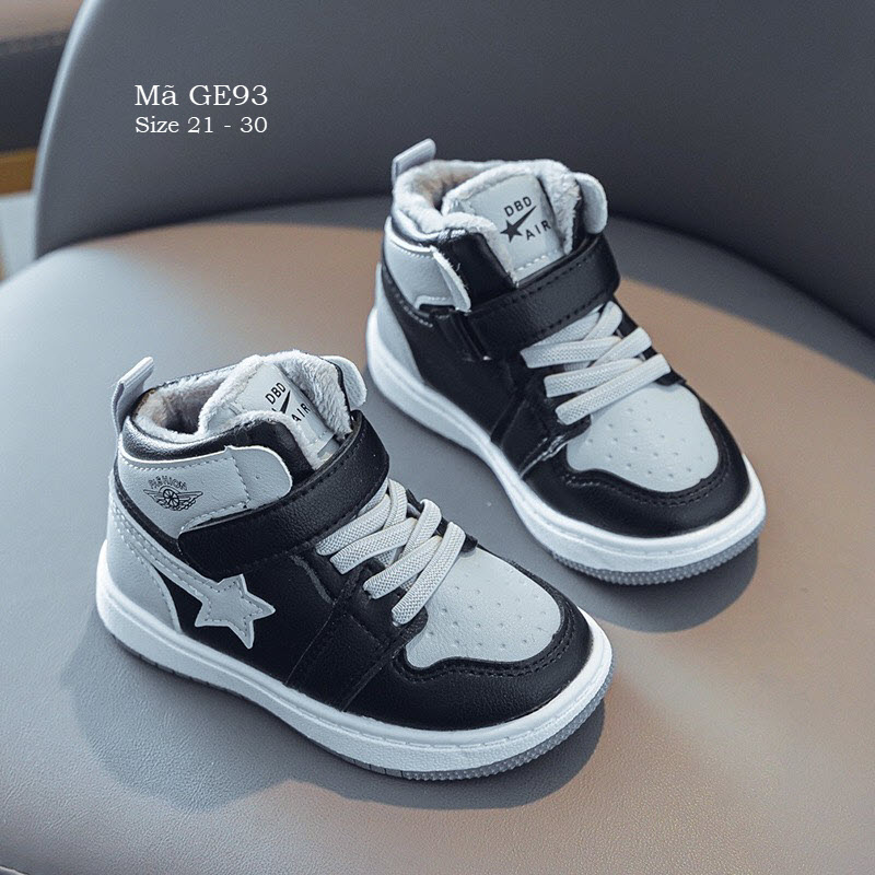 Giày cổ cao cho bé trai bé gái dáng sneaker thể thao năng động và cá tính phù hợp với trẻ em 1 - 5 tuổi đi học đi chơi GE93