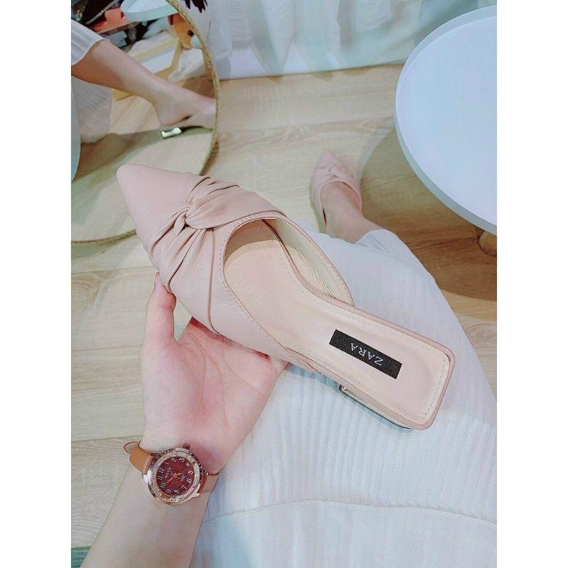 SỤC DA MỊN NƠ DÚM GÓT VUÔNG VÀNG - 2P