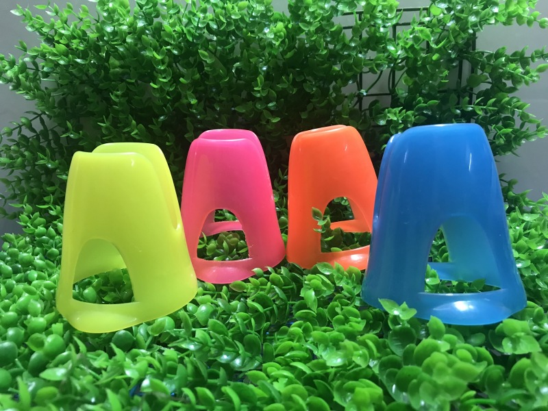 Đế bình nước cho thú cưng Hamster