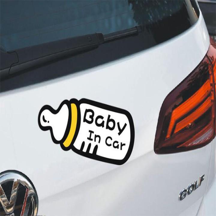 Sản phẩm Tem Decal baby in the car phản quang dán đuôi xe AC30101