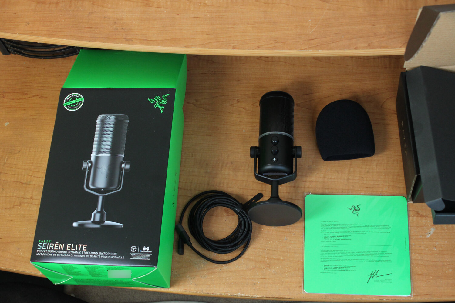 Microphone Razer Seiren Elite-Hàng chính hãng