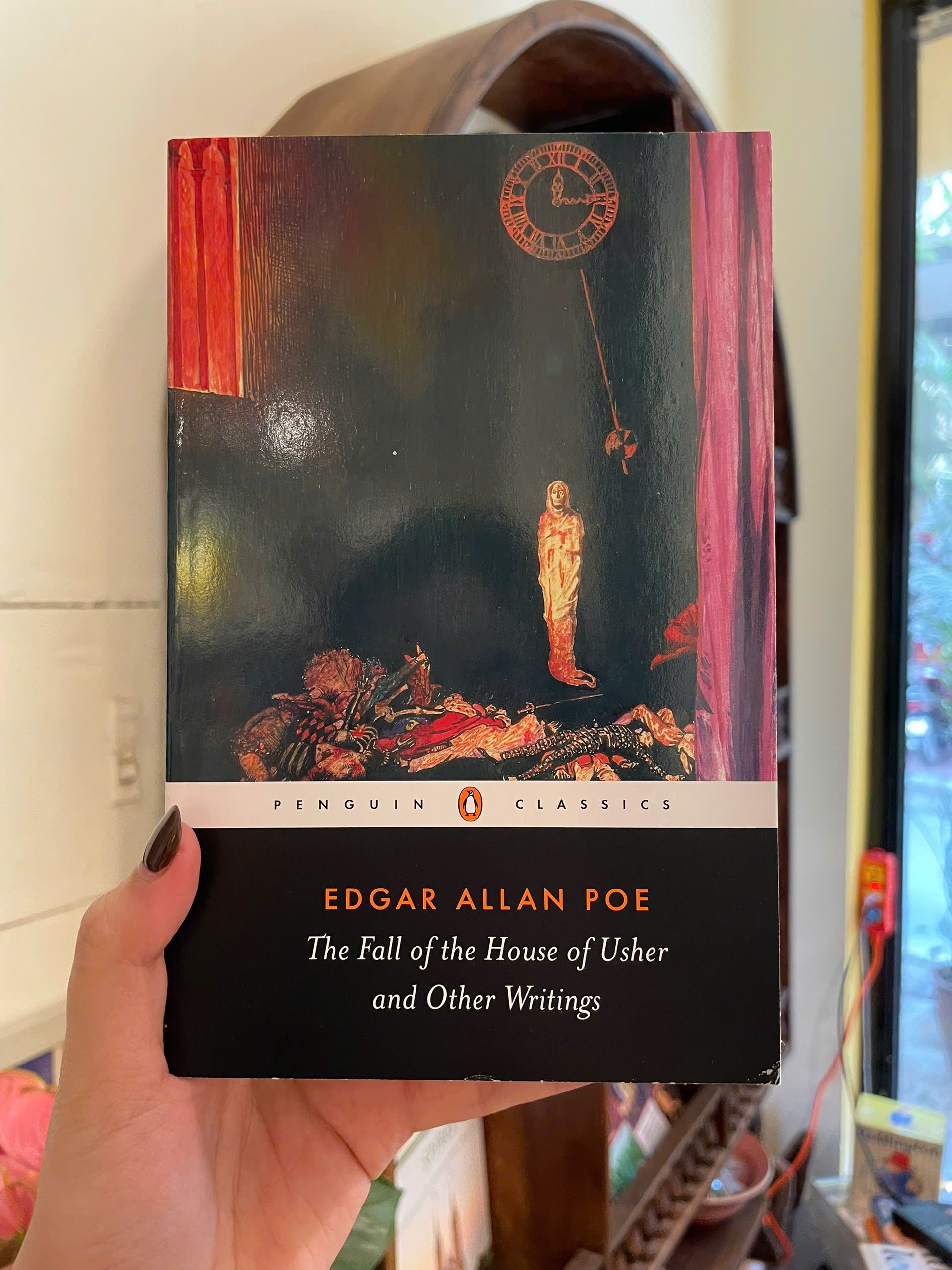 Sách - The Fall of the House of Usher & Other Writings by Edgar Allan Poe | Classic / Horror Stories