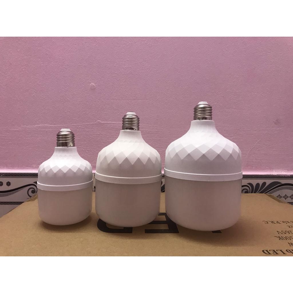 Combo 3 cái Đèn búp nhựa 20W sử dụng điện chiếu sáng 220V Combo 3 đèn búp nhựa 20W giá sỉ giá rẻ bất ngờ