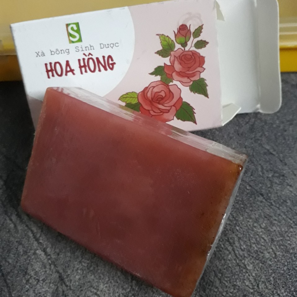 Xà bông Sinh Dược Hoa Hồng giúp làm mềm da, sạch khuẩn, nuôi dưỡng da sáng khỏe, dưỡng ẩm, se khít lỗ chân lông, màu hồng cực ngọt - lên sắc tự nhiên, an toàn, thân thiện.