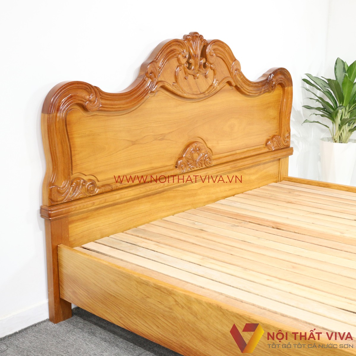 Giường Ngủ Gỗ Gõ Đỏ Nữ Hoàng Tân Cổ Điển Cao Cấp Tinh Tế