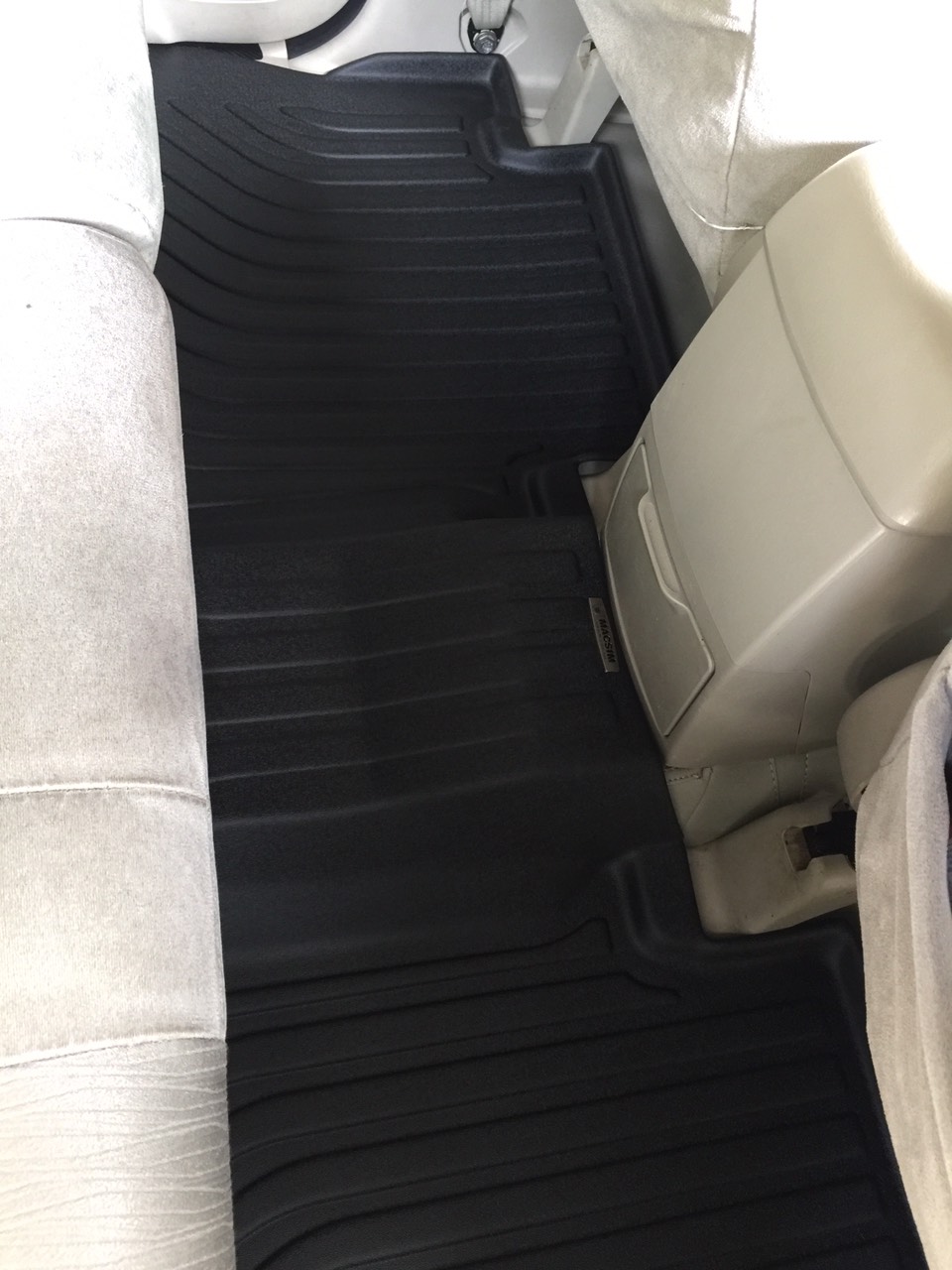 Thảm lót sàn xe ô tô Toyota Fortuner 2006- 2016 Nhãn hiệu Macsim chất liệu nhựa TPV cao cấp màu đen - 3 hàng