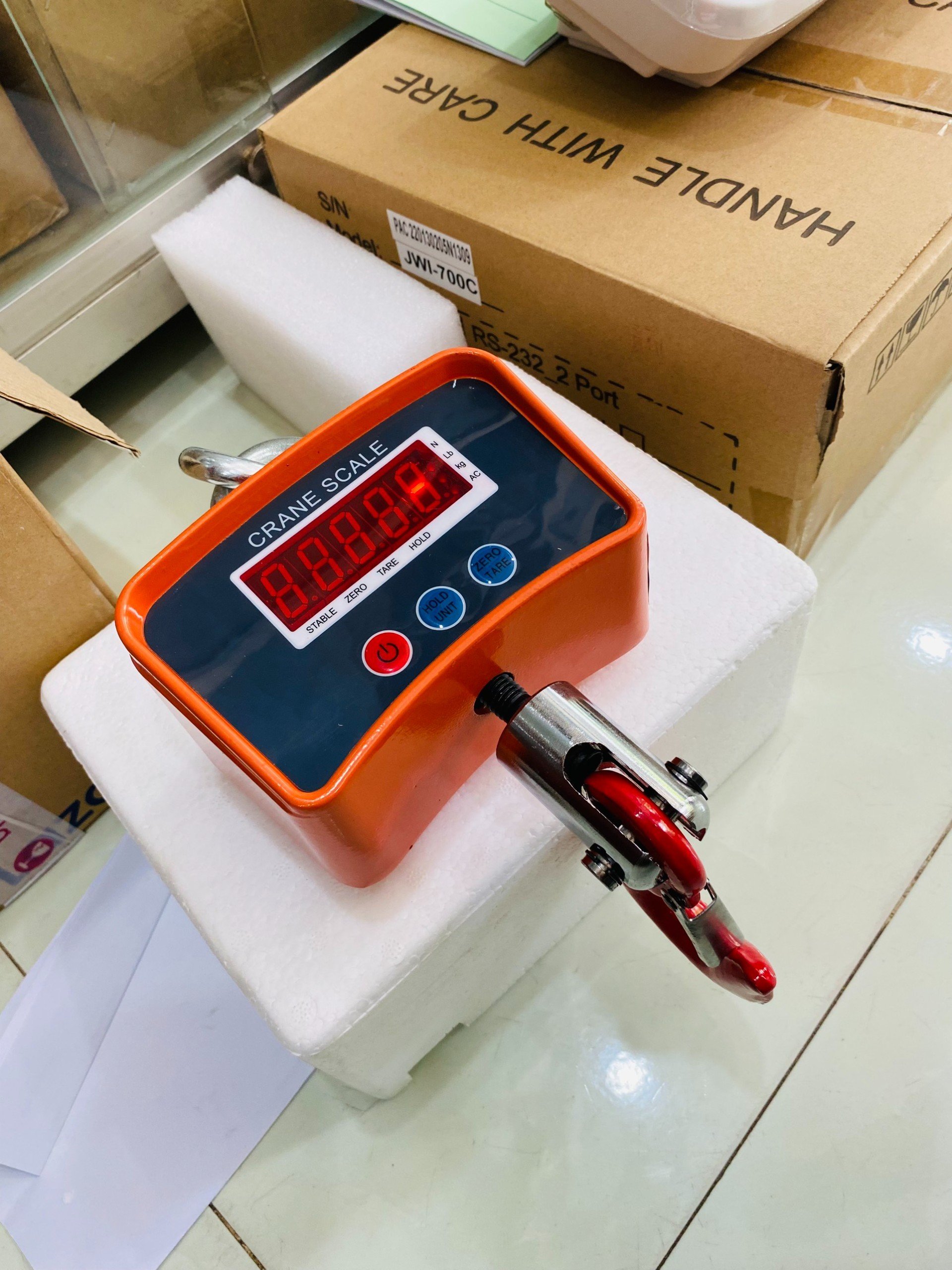 Cân treo móc cẩu OCS-C 1000KG GIÁ RẺ