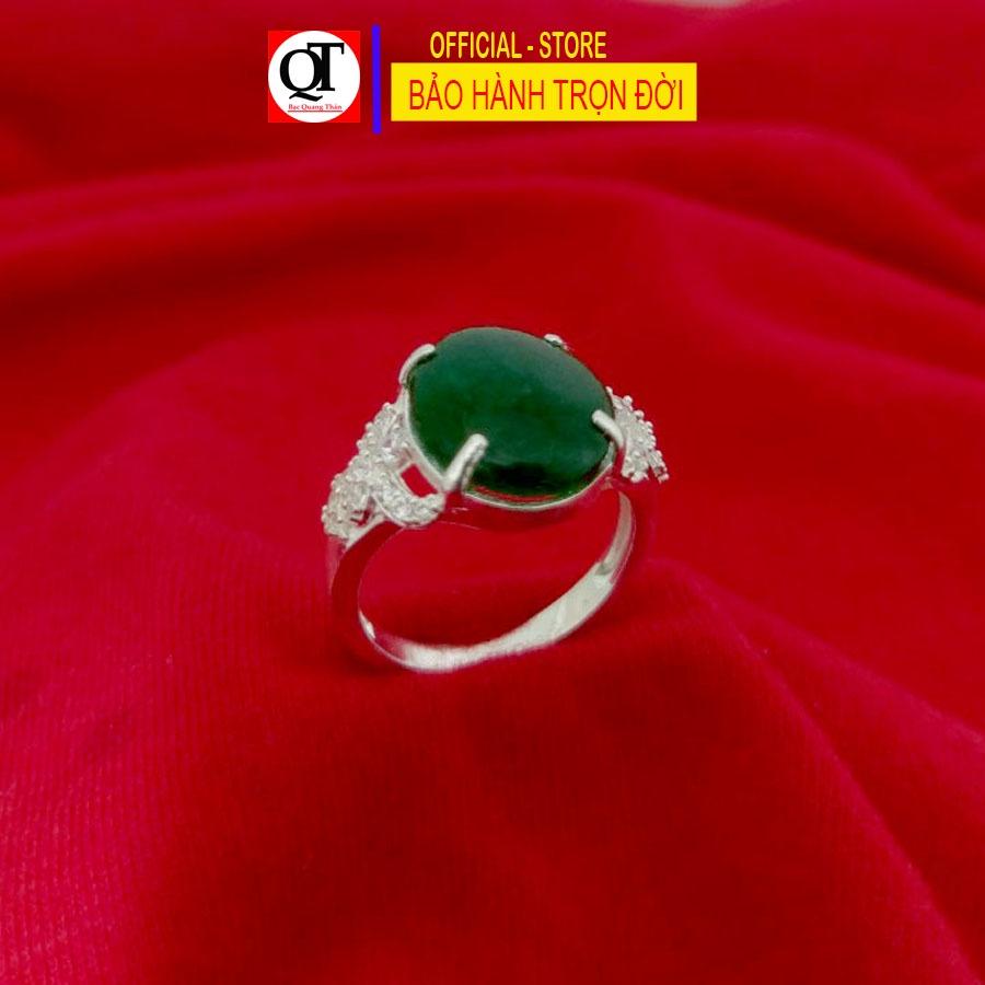 Nhẫn bạc nữ mặt ngọc xanh lá ovan chất liệu bạc ta Bạc Quang Thản - QTNU.QH115