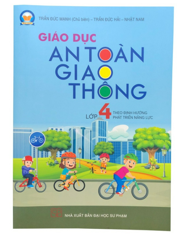 Sách Giáo dục an toàn giao thông Lớp 4