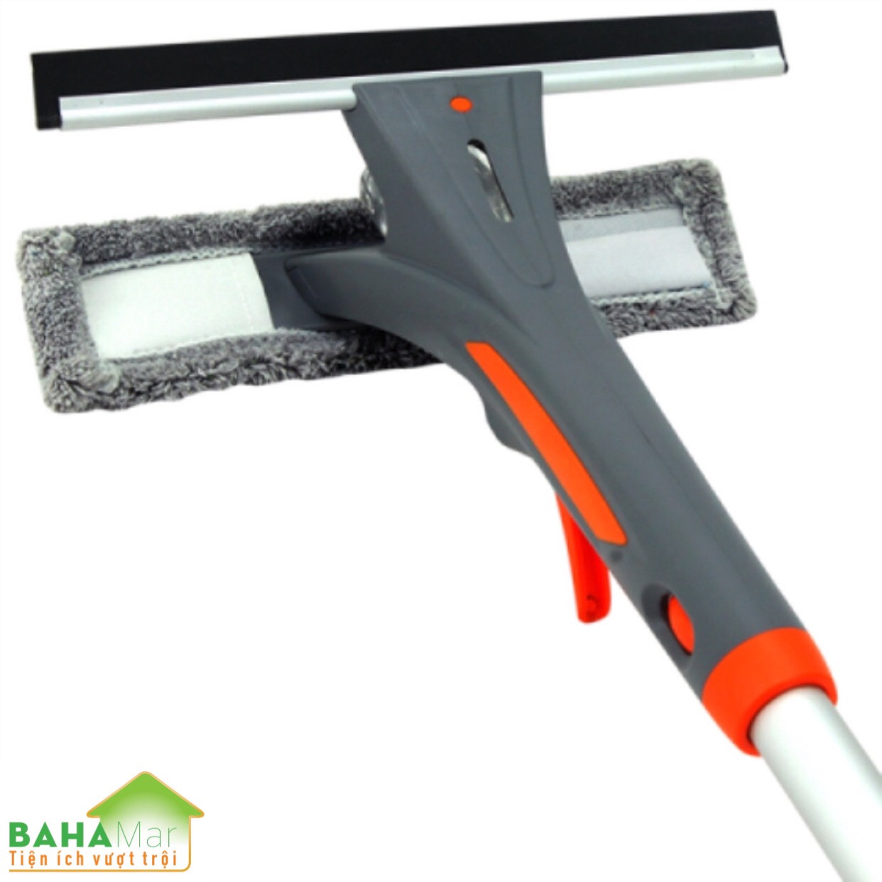CÂY LAU KÍNH 3 TRONG 1 BAHAMAR rất tiện dụng khi tích hợp cả bình xịt gắn vào đầu cây lau có gạt kính và bông lau đồ