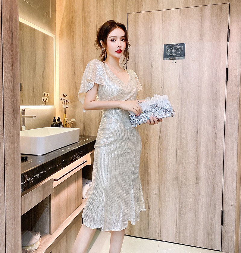 ĐẦM ÔM KIM SA ĐUÔI CÁ TAY CÁNH TIÊN