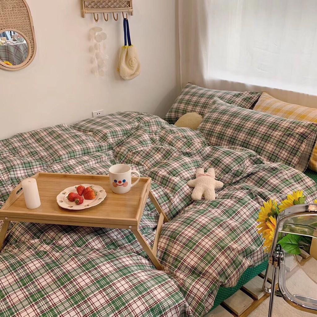 Bộ chăn ga Cotton Poly M2T BEDDIND phong cách Hàn Quốc - PL kẻ xanh lá