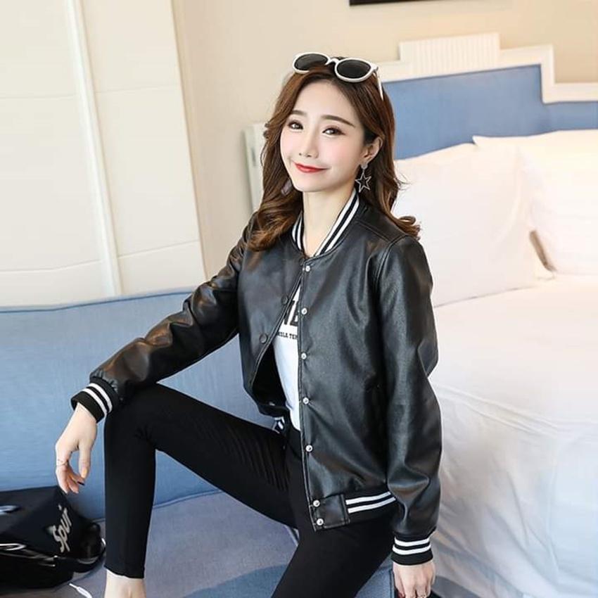 Áo khoác da thái phối kéo phong cách