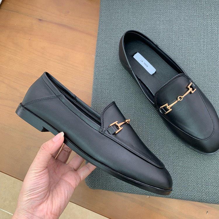 Loafer da mềm mũi tròn, đai ngang kim loại, đế cao 1cm - 161221003