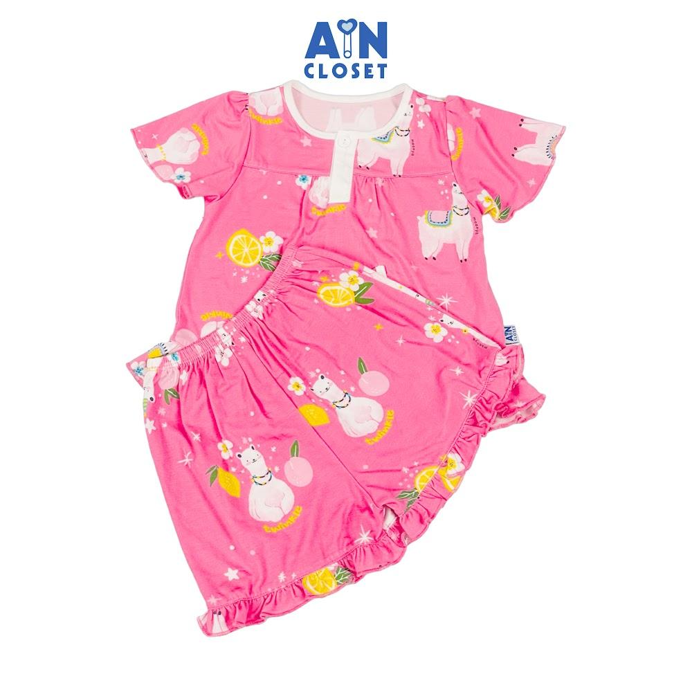 Bộ quần áo Ngắn bé gái họa tiết Lạc Đà Lama Hồng thun lụa - AICDBG8KQEO0 - AIN Closet