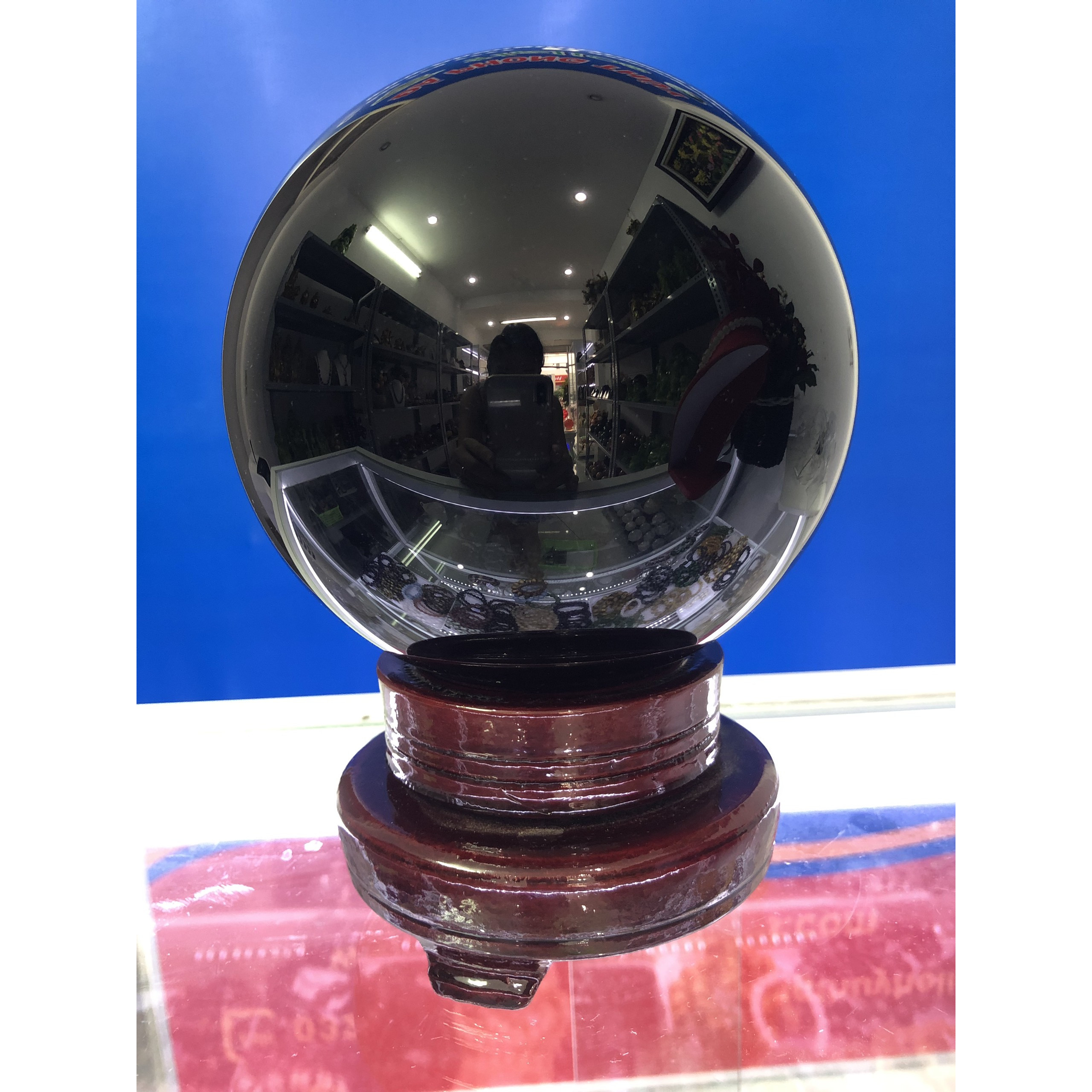 Quả cầu đá Núi lửa, tên khoa học: Obsidian đỏ 4kg - 14,3cm