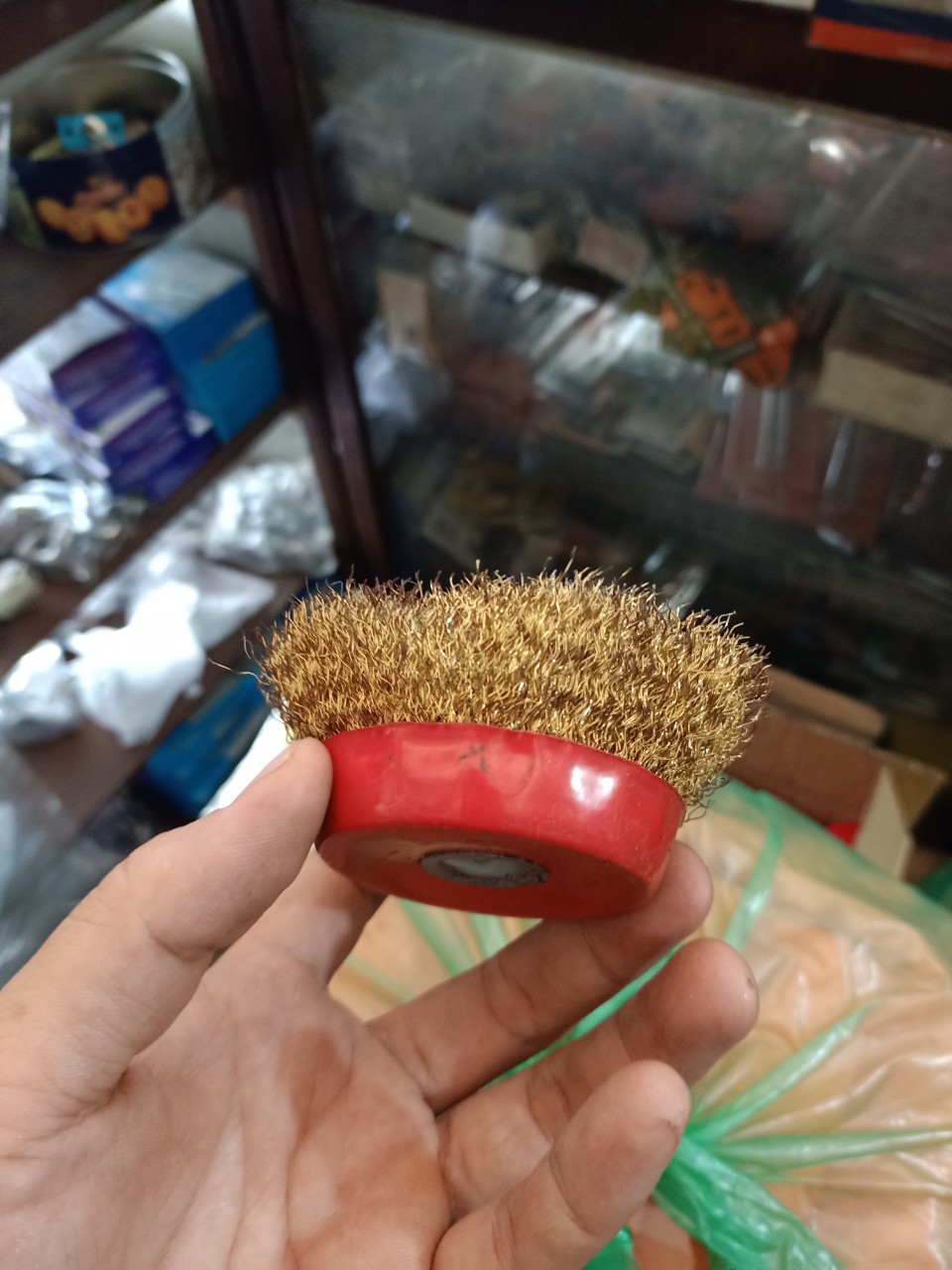 CƯỚC CHÉN CHÀ SẮT / ĐÁNH RỈ NẮP ĐỎ