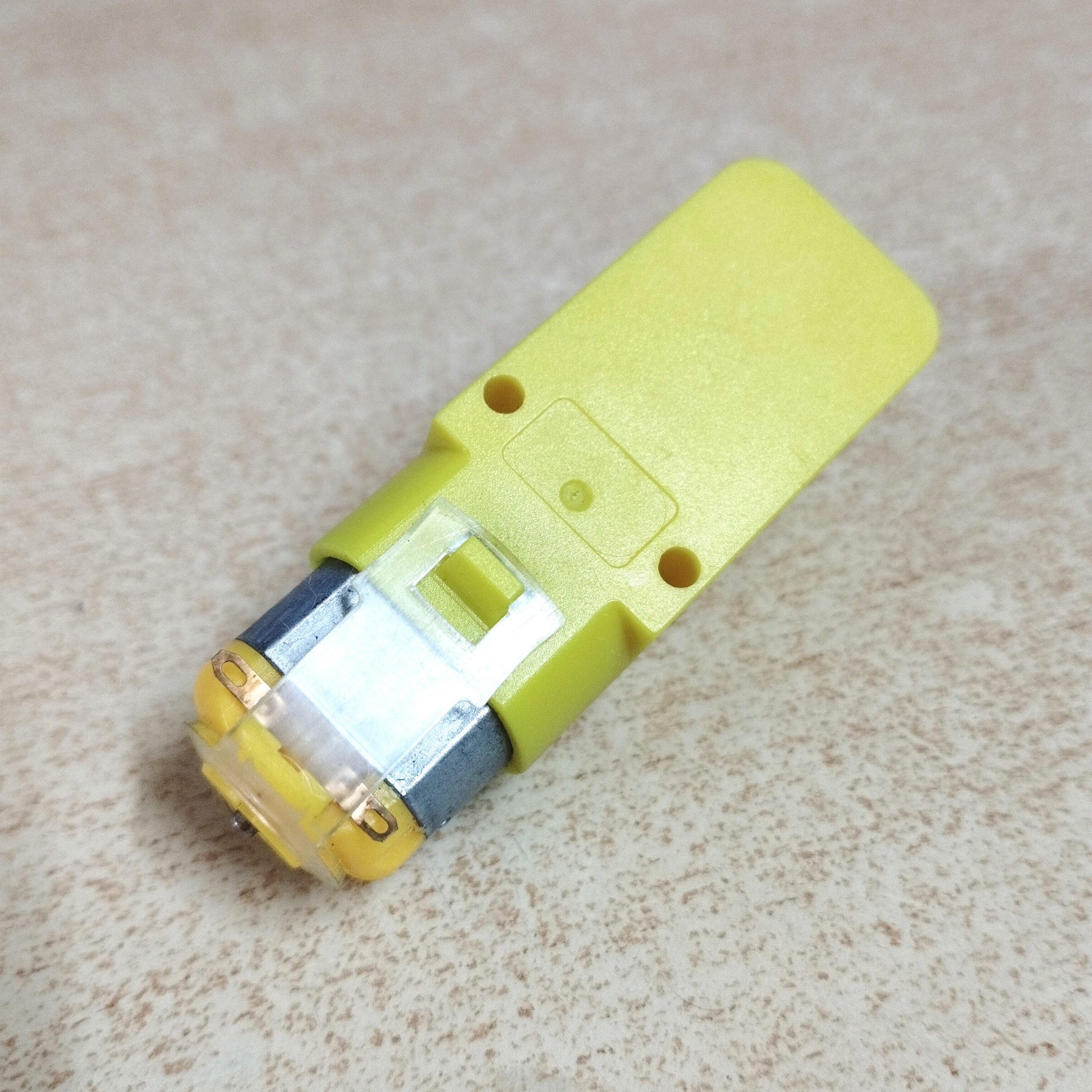 Động cơ giảm tốc 1 bên đơn giản để chế tạo