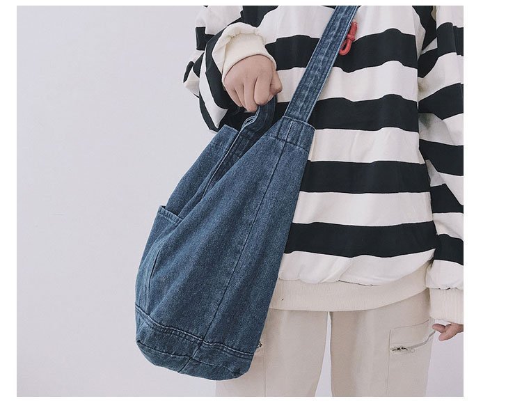 Túi Đeo Chéo Hàng Có Sẵn Giao Ngay, cao 33cm, rộng 52cm, dày 19,5cm Chất Jean Phong Cách Đường Phố Túi Tote Jean Jess95