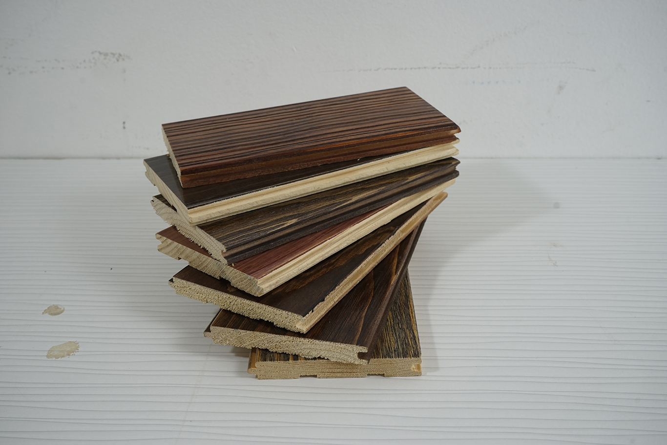 Ván Gỗ Thông Walnut