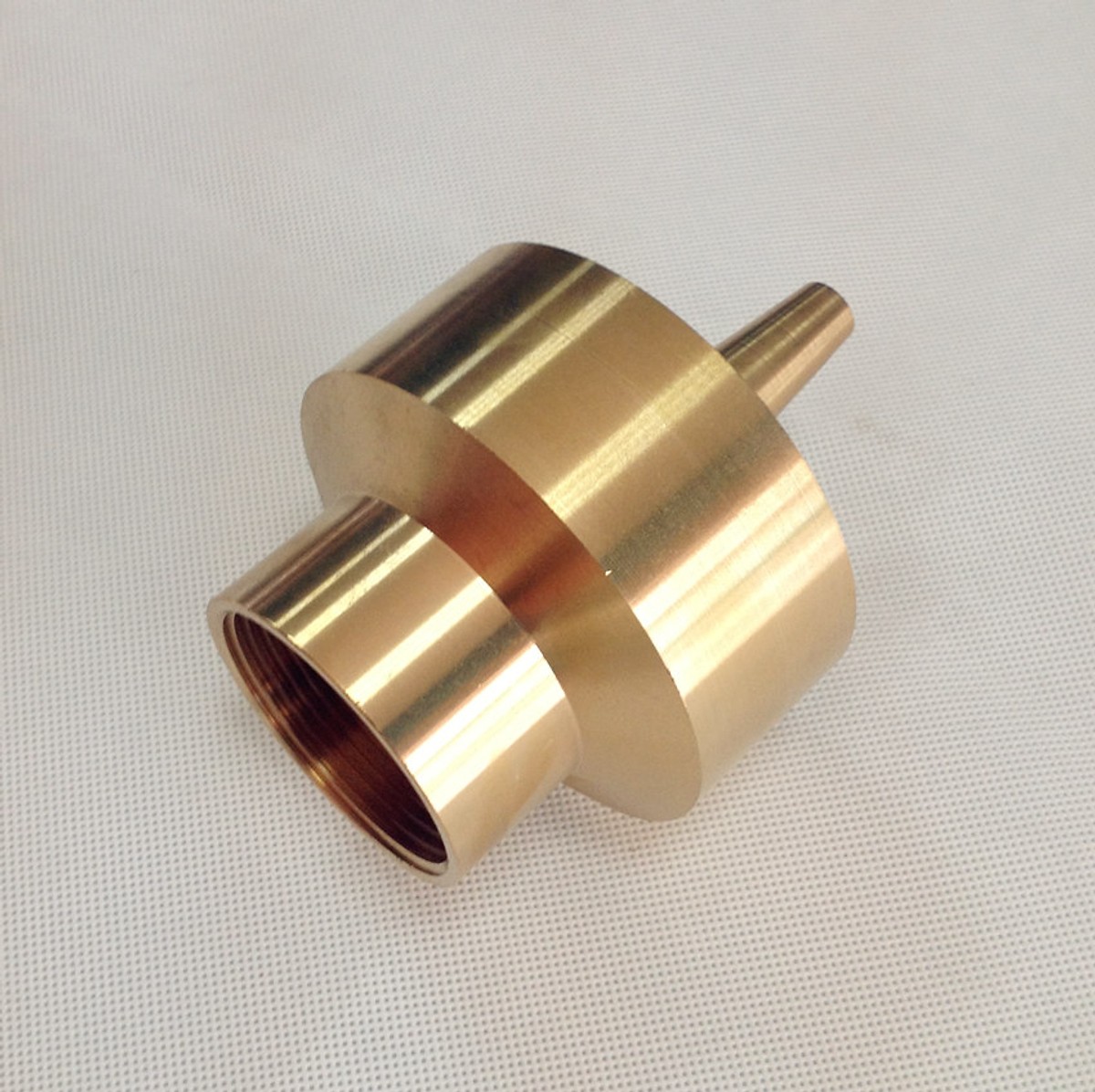 Đầu phun nước nghệ thuật hình bông hoa phi 34