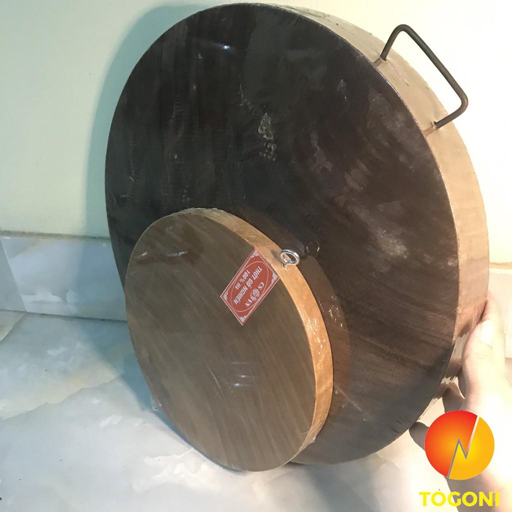 Combo 2 thớt gỗ nghiến cao cấp TOGONI D 39cm dày 5.5cm và D 24cm dày 2cm- Không tâm