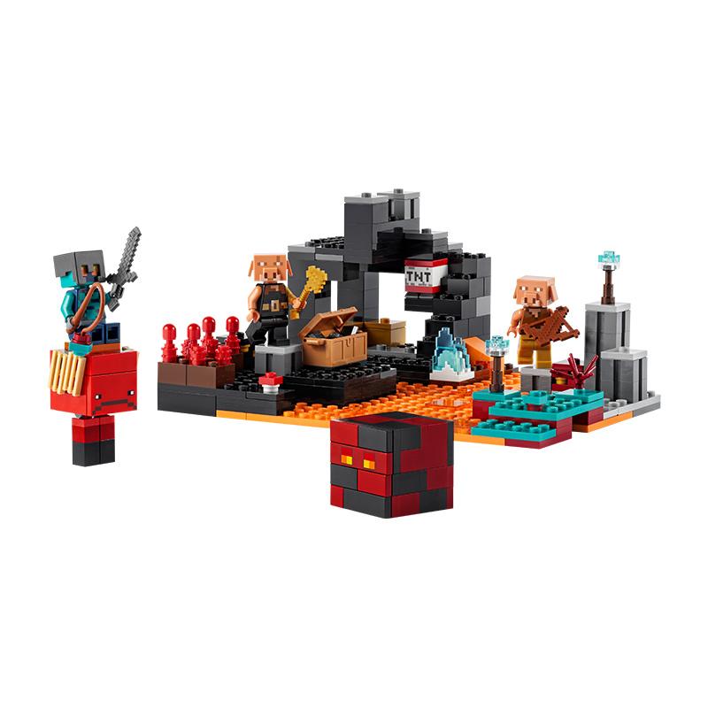 Đồ Chơi LEGO Trận Đối Đầu Tại Nether 21185 (300 chi tiết)