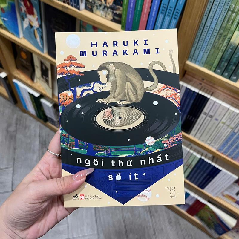 Sách - Ngôi thứ nhất số ít (Nhã Nam HCM)