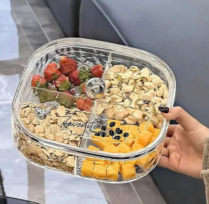 [KoSuyTu] Khay Đựng Mứt Tết 4 Ngăn Cao Cấp – Nhựa ABS An Toàn – 22×9×6cm – Nắp Gấu Sang Trọng (Đen / Trắng / Trong Suốt)