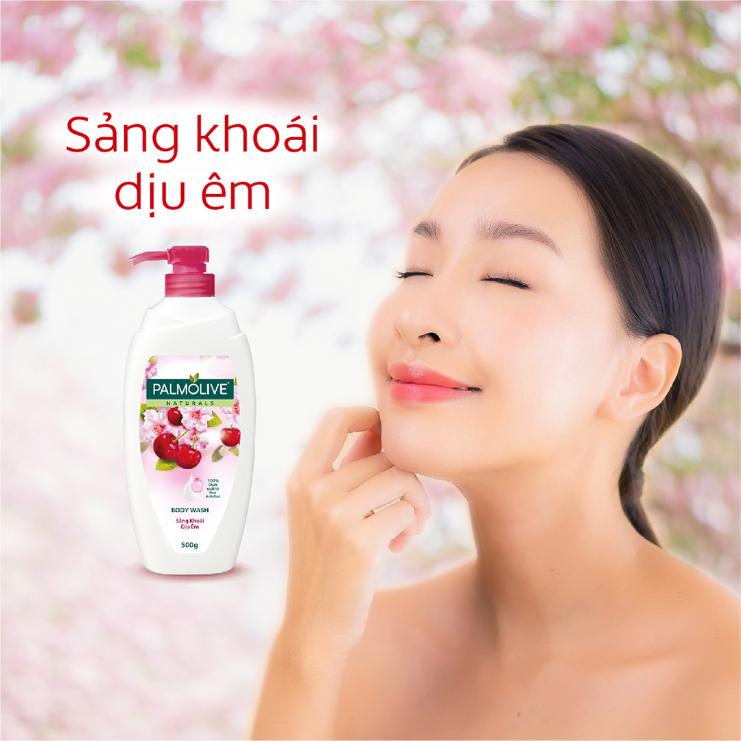 Bộ 2 Sữa tắm Palmolive sảng khoái dịu êm 100% chiết xuất từ hoa anh đào 500g