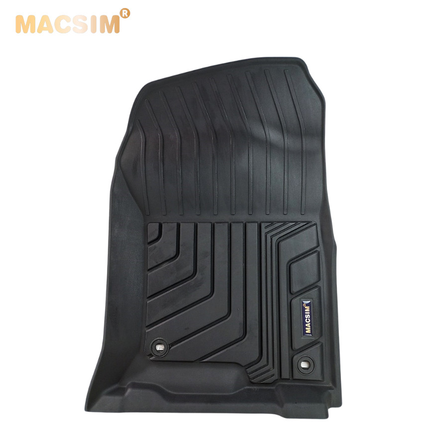 Thảm lót sàn xe ô tô Land Cruiser 2010 đến nay Nhãn hiệu Macsim chất liệu nhựa TPE đúc khuôn cao cấp