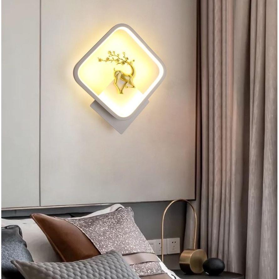 Đèn trang trí gắn tường phòng ngủ, phòng khách LED hình nai 3 màu ánh sáng