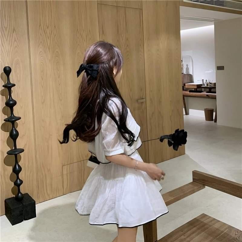 CHUNN Set croptop mix chân váy sang chảnh