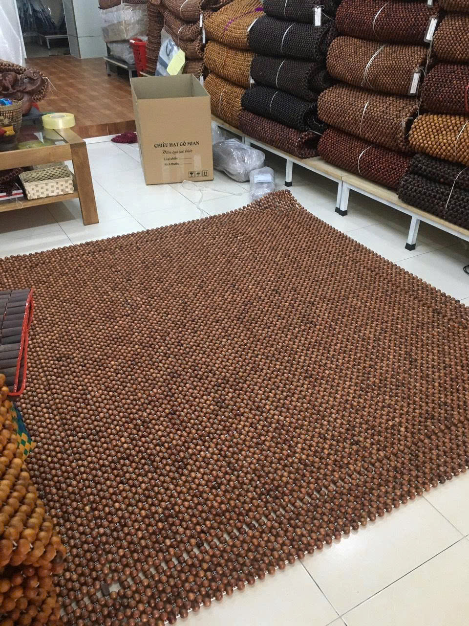 Chiếu Hạt Gỗ Hương Cao Cấp - Kích Thước 1,2mx1,9m hạt 1.8cm ( video , hình thật )