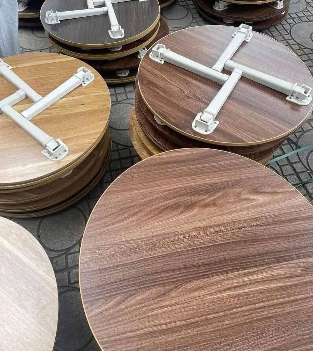 Bàn Tròn Ngồi Bệt Gấp Gọn Tiện Lợi Dễ Dàng Di Chuyển Làm Bàn Decor Siêu Xinh - Giao màu ngẫu nhiên