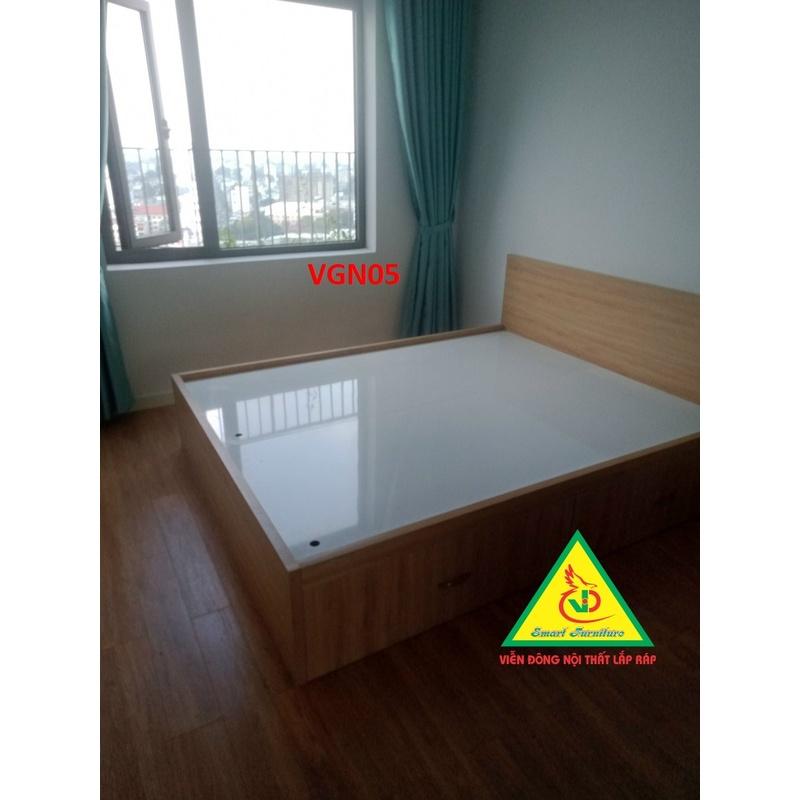 Giường ngủ gỗ MDF - kiểu dáng đơn giản hiện đại VGN05
