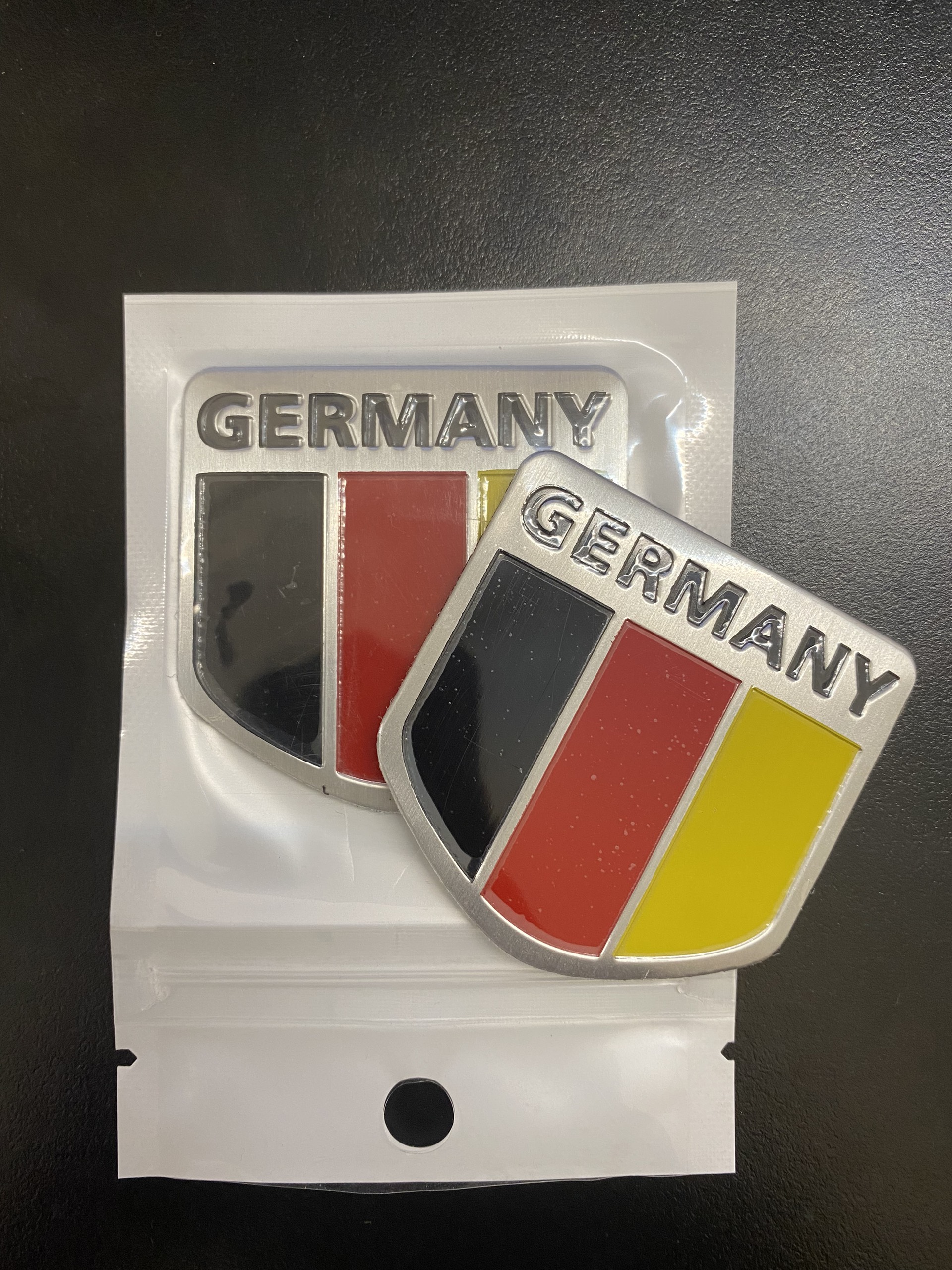 Tem Nhôm Logo Dán Xe Hình Lá Cờ Các Nước Hoa Kỳ, Italia, Germany Trang Trí Ô Tô Xe Máy