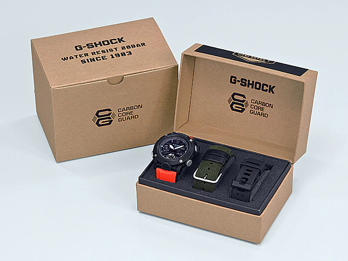 Đồng hồ nam Casio dây nhựa G-SHOCK GA-2000E-4DR + 2 dây thay thế