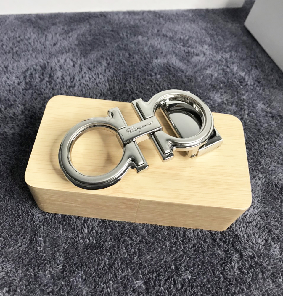 Mặt khóa thắt lưng không kèm dây chữ a