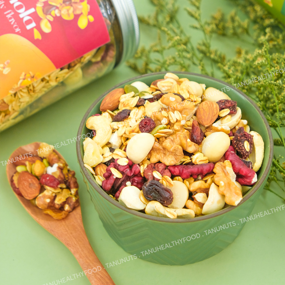 Granola siêu hạt 35% yến mạch TANU NUTS hũ 500g, ngũ cốc granola ăn kiêng giảm cân dinh dưỡng