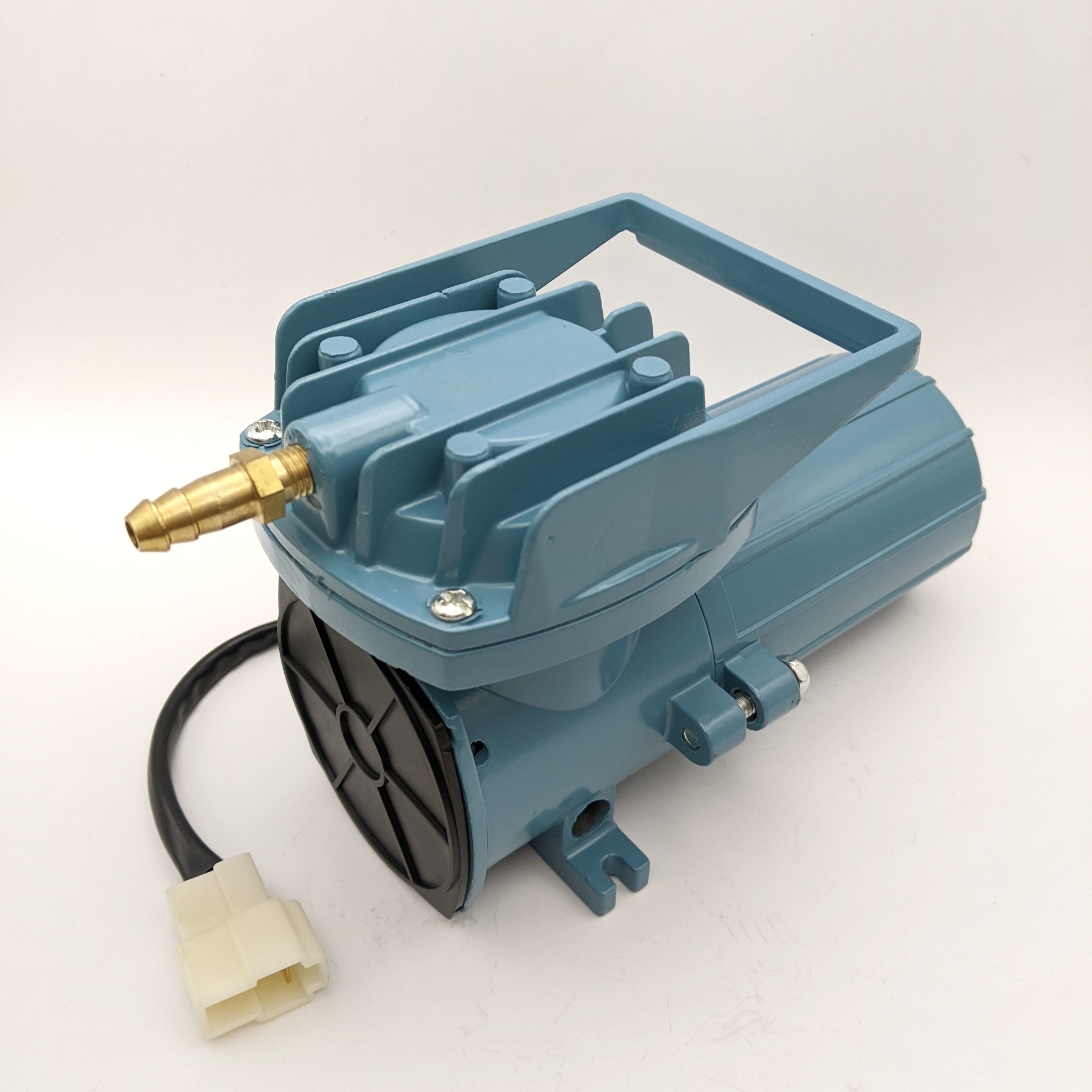 Máy thổi oxy, máy bơm khí oxy, máy sủi oxy 12V dùng điện ắc quy công suất 18W - 6 vòi - 38 lít/phút
