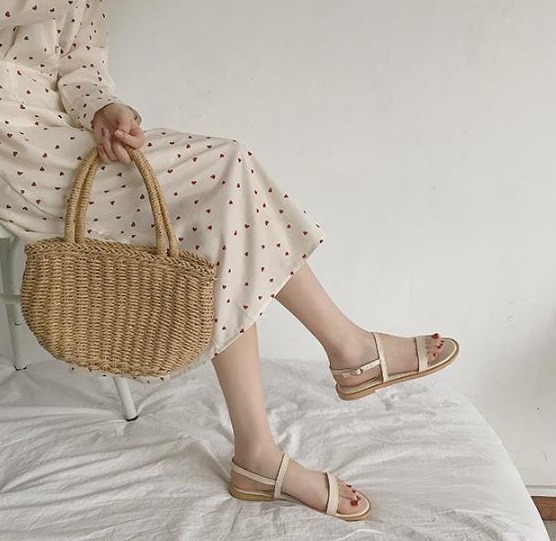 Giày sandal đế bằng mã THS12 mũi hở quai ngang kiểu dáng thanh lịch