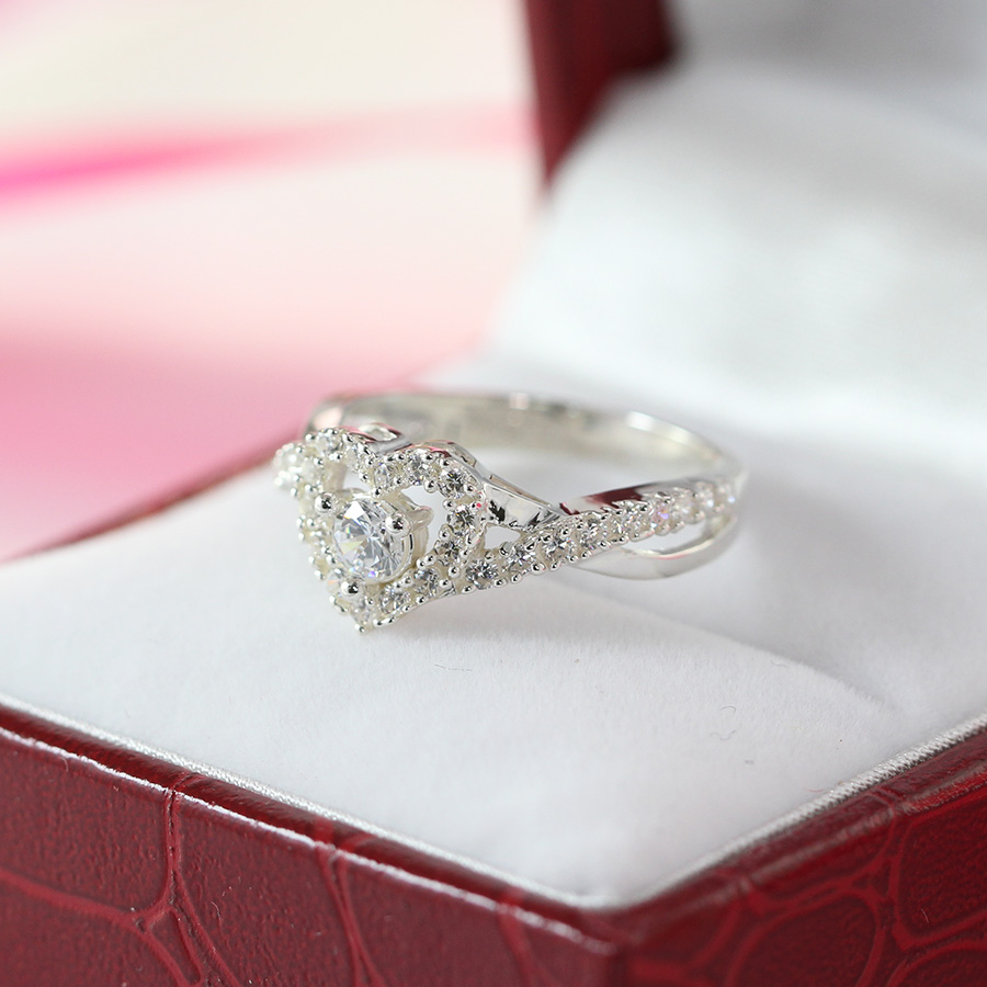 Nhẫn bạc nữ đẹp, nhẫn nữ đính đá hình trái tim tinh tế NN0243
