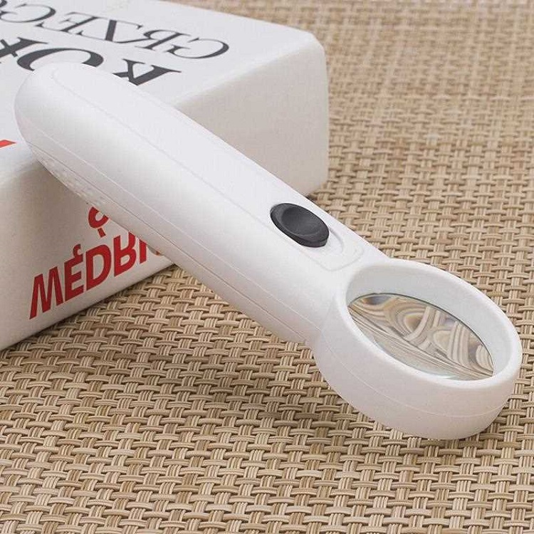 Kính lúp mini cầm tay phóng đại 15 lần siêu tiện lợi MG6B-2