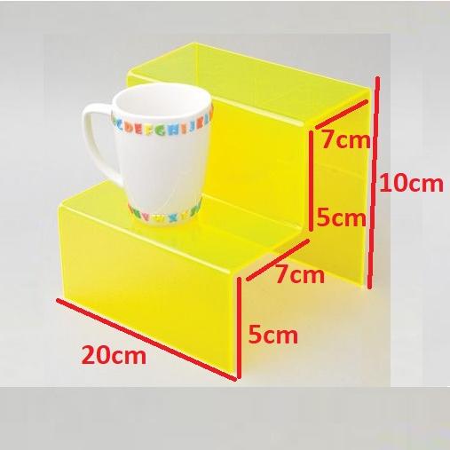 Kệ mica xuyên sáng, dạng bậc thang, nhiều màu sắc, nhiều kích thước - Vàng xuyên sáng
