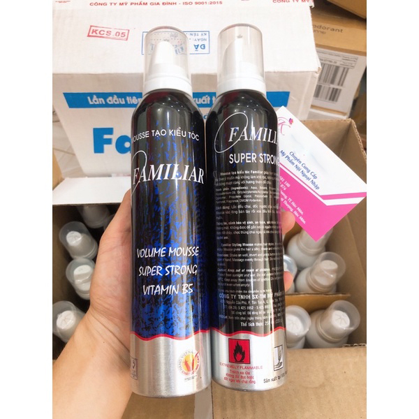 Mousse Tạo Kiểu Tóc Familiar Giữ Nếp Mạnh 250ml
